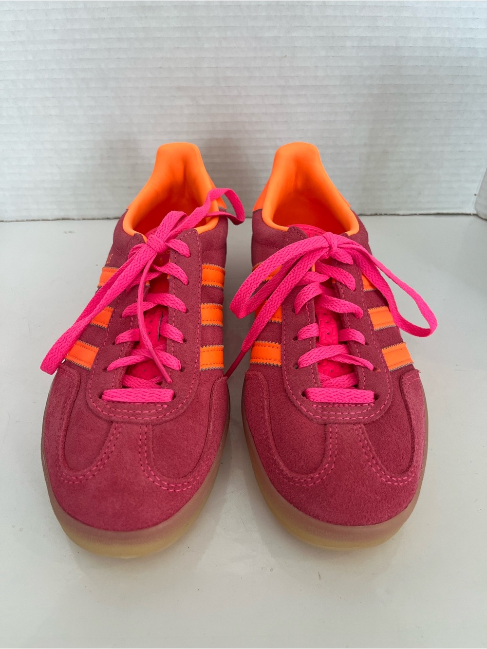 Adidas Gazelle Indoor Lucid Pink Orange Gum Sneakers Size 6 NWOT - Picture 3 of 10